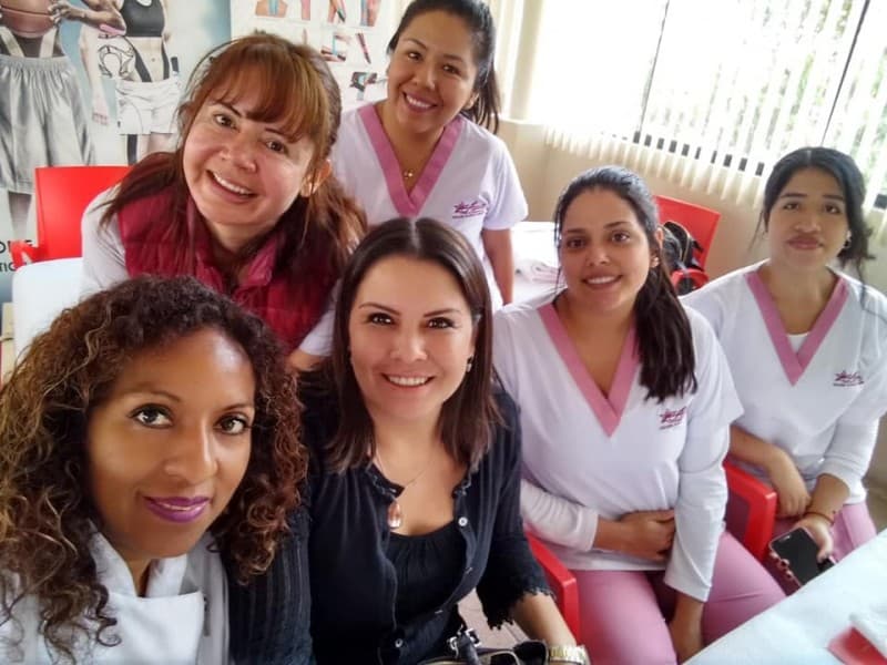 Alenit Peru - Escuela